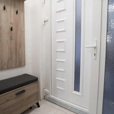 Vukelic 1 Apartman *