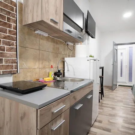 Apartman Vukelic 1 *